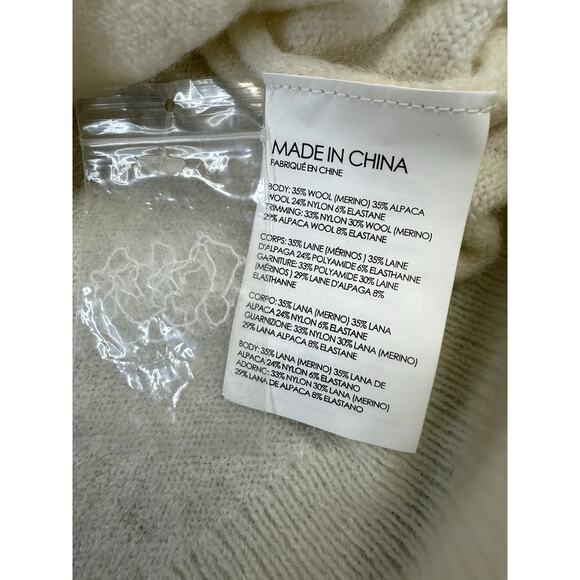 Club Monaco Charlotta Off Shoulder Sweater XS White Wool Alpaca Blend - Picture 9 of 9